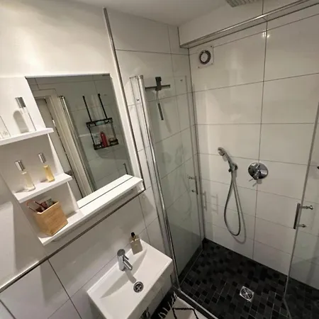 Auszeit Direkt Am Toelleturm -barmer Anlagen *